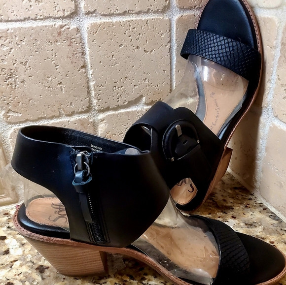 Elegant SOFFT Menaka Black Wedge Sandals With Buckle And Buckle Size 8M - Picture 8 of 9